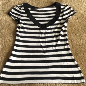 Black and White Striped VNeck